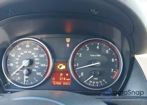 2013 BMW X1 Sdrive28I z USA, uszkodzony, nr VIN WBAVM1C52DVW44273